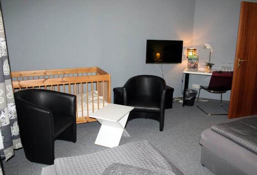 スタンダードルーム, Dithmarscher Haus