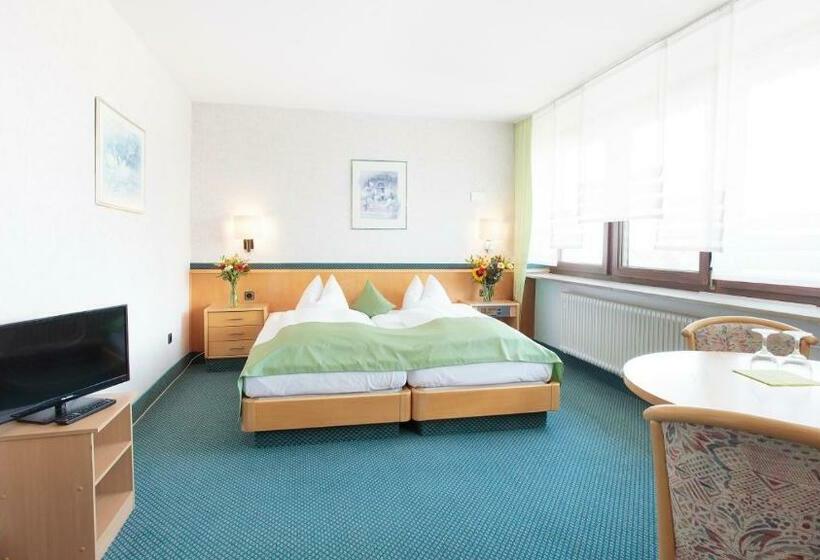 标准间, Eibacher Hof