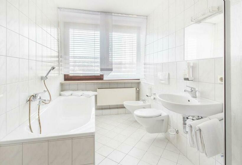 标准间, Eibacher Hof