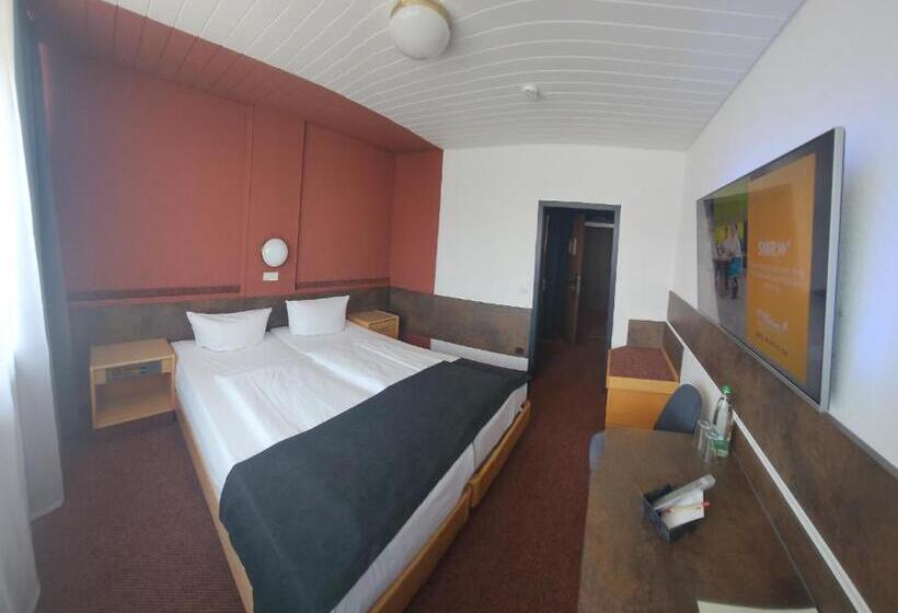 标准间, Eibacher Hof