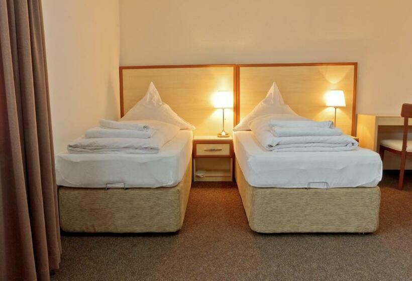 Номер Стандарт, Ganita Weil Am Rhein