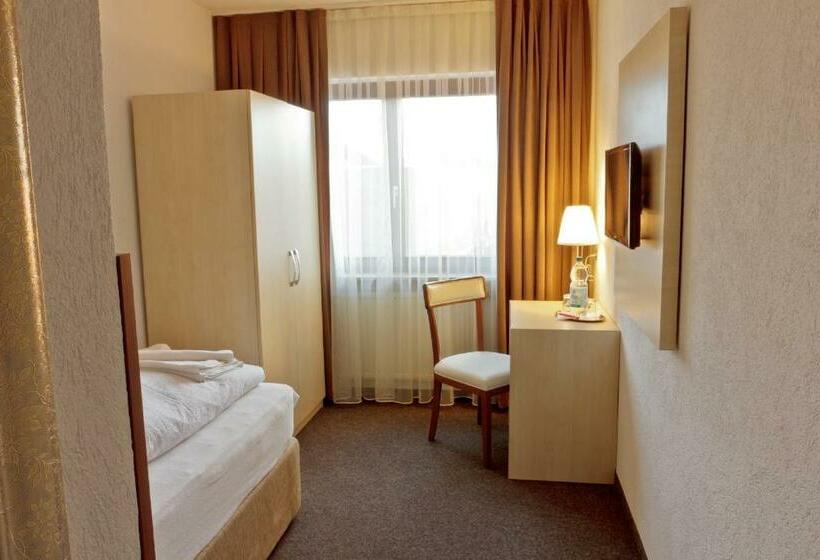 Номер Стандарт Индивидуальный, Ganita Weil Am Rhein