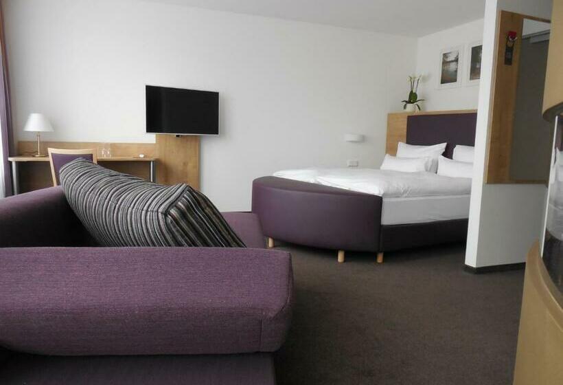 جناح, Gasthaus Alte Münze