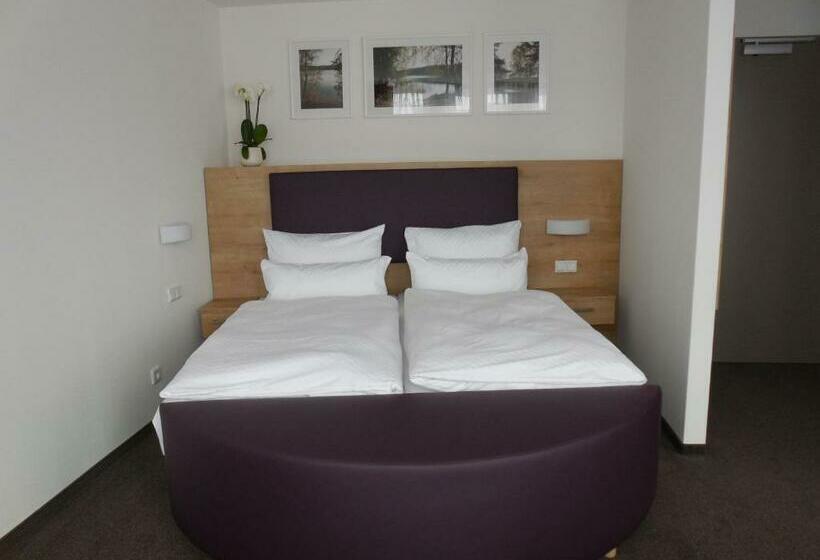 جناح, Gasthaus Alte Münze