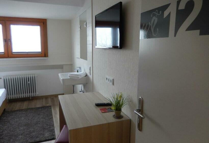 اتاق استاندارد یک تخته با سرویس بهداشتی مشترک, Gasthaus Wollscheid