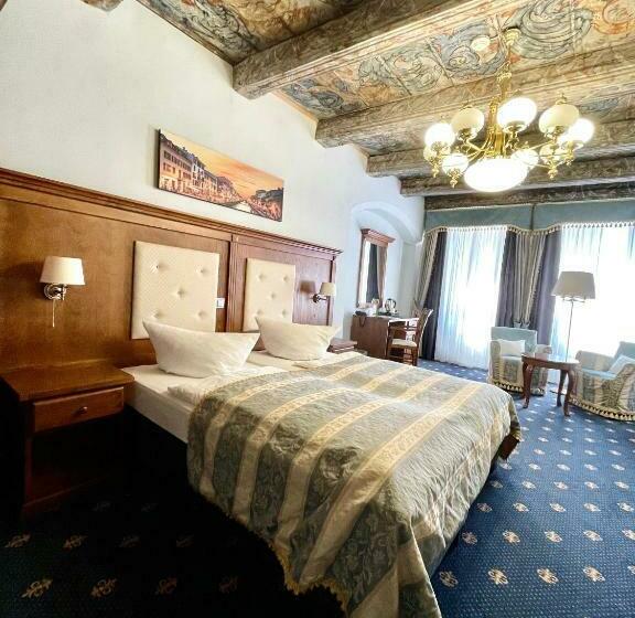 Номер Стандарт, Italia