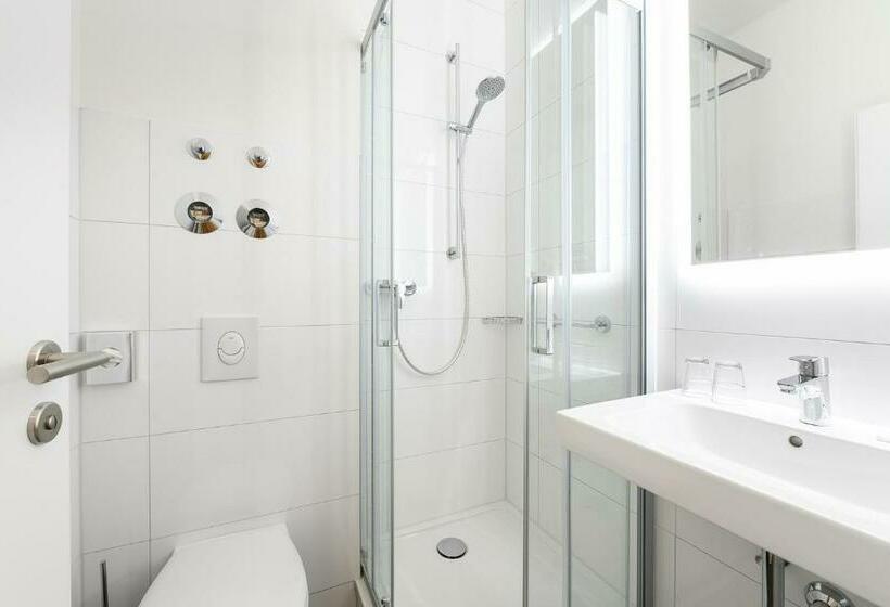 バルコニー付きスタンダードルーム, Olympia Schießanlage