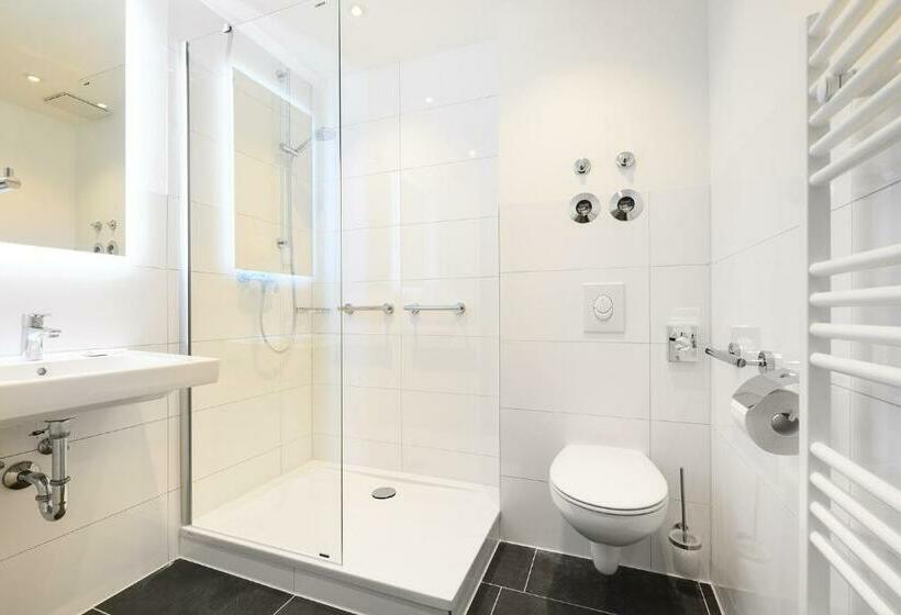 バルコニー付きスタンダードルーム, Olympia Schießanlage