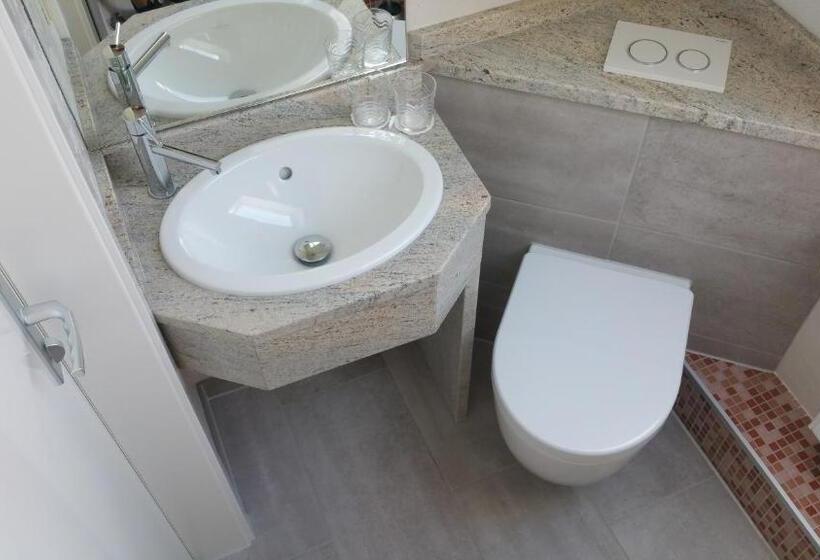 기본룸, Pension Am Fuchsberg