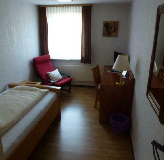 Quarto Estandar Individual, Pension Gelpkes Mühle