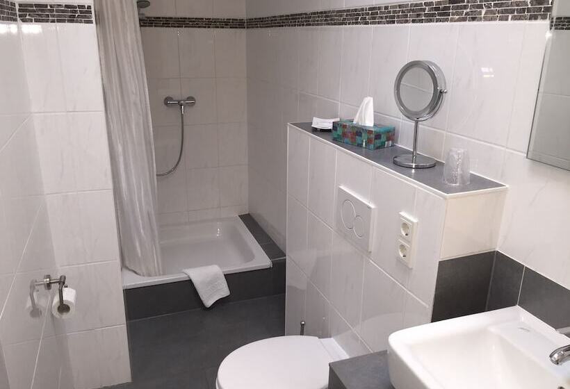 Номер Стандарт, Pension Im Wirtshaus Himberg