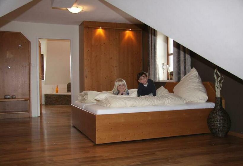 ジュニアスイート, Restaurant Eberlwirt