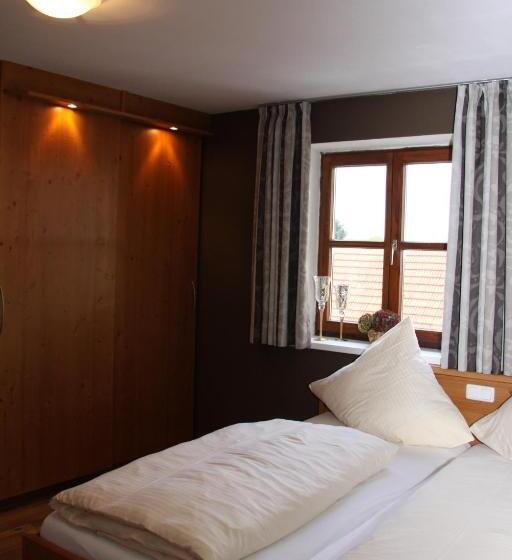 小型套房, Restaurant Eberlwirt