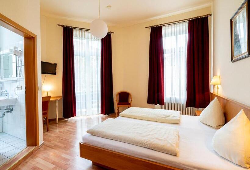 חדר סטנדרט, Restaurant Schwert