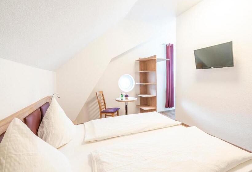 חדר דלוקס, Restaurant Schwert