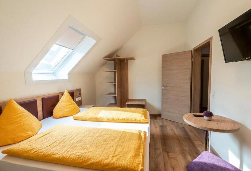 חדר דלוקס, Restaurant Schwert