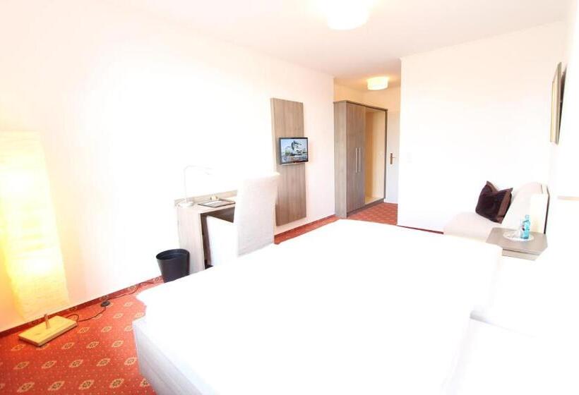 חדר סטנדרט, Thormählen