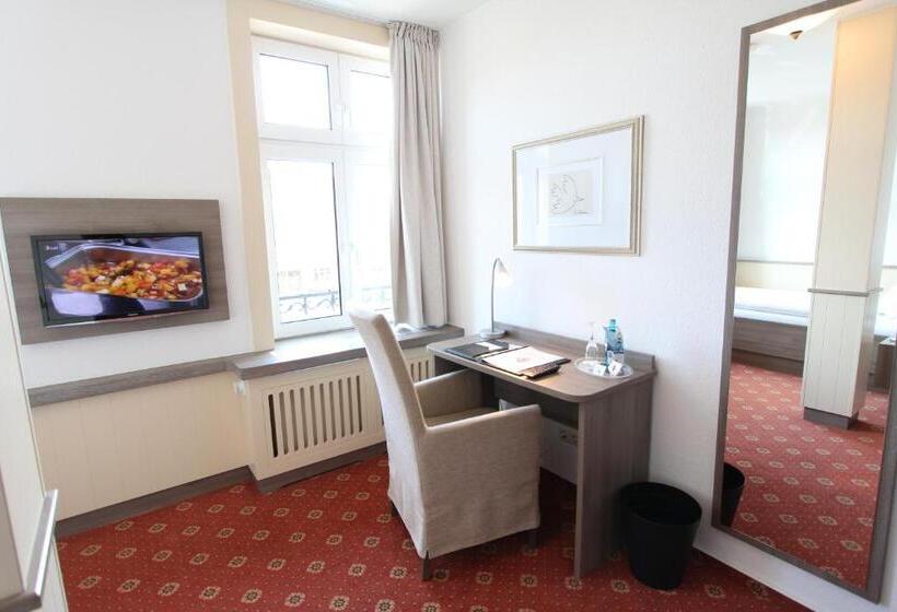 חדר סטנדרט יחיד, Thormählen