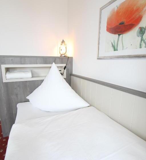 חדר סטנדרט יחיד, Thormählen