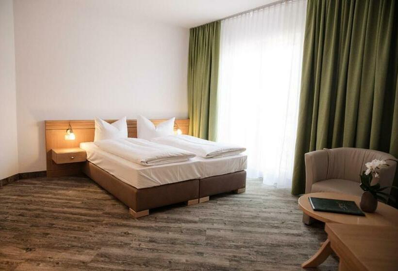 Номер Стандарт, Waldidyll