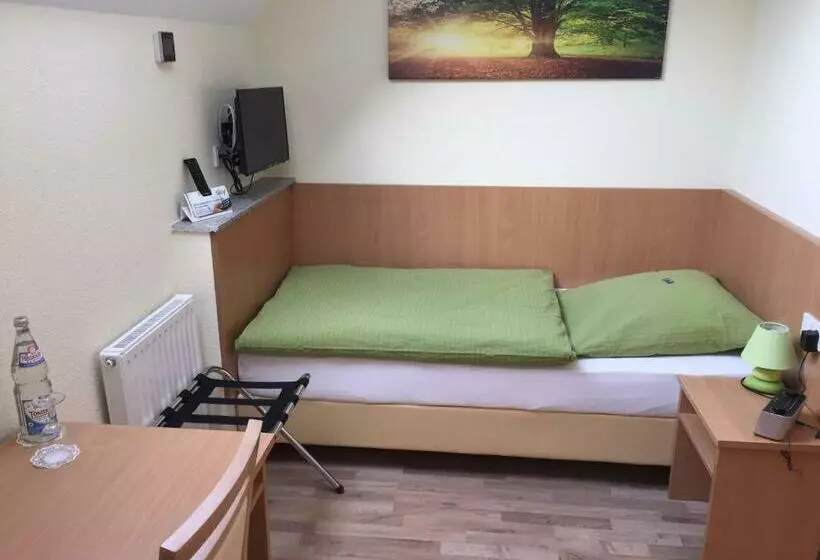 シングルベーシックルーム, Pension Im Wirtshaus Himberg