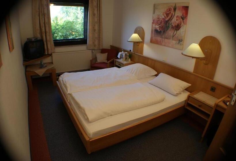 标准间, Zum Jägerkrug