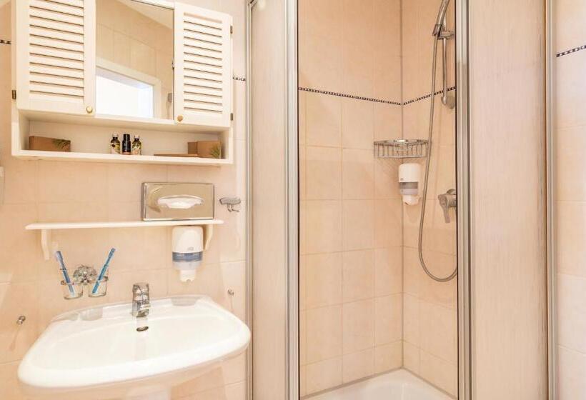 标准间内部标间, Strandhotel Möwe