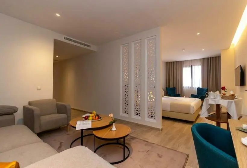سوییت سوپریور, Golden Tulip Opera Alger