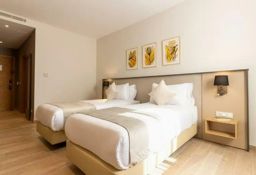 اتاق استاندارد, Golden Tulip Opera Alger