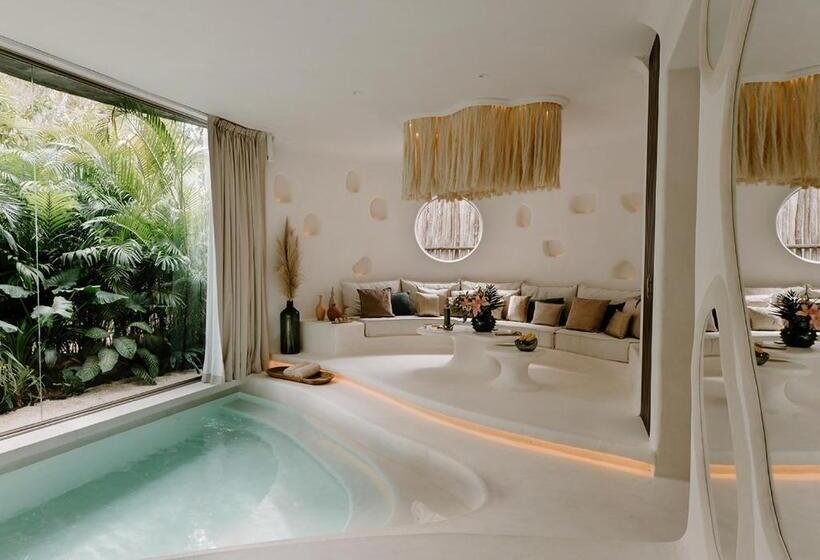 اتاق سوپریور با تخت بزرگ, Milam