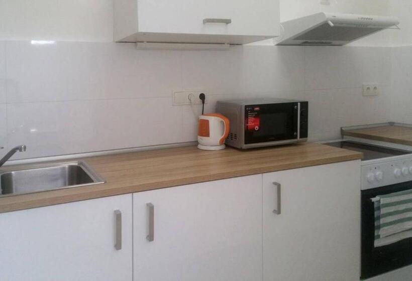 חדר סטנדרט חדר אמבטיה משותף, Zámek Castle Račice   Předzámčí Forecastle