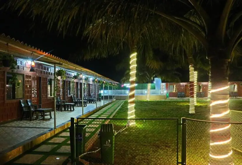 キングサイズベッドのスタンダードルーム, Beach Village Resort