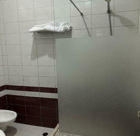 스탠다드 룸 산 전망, Gjuta