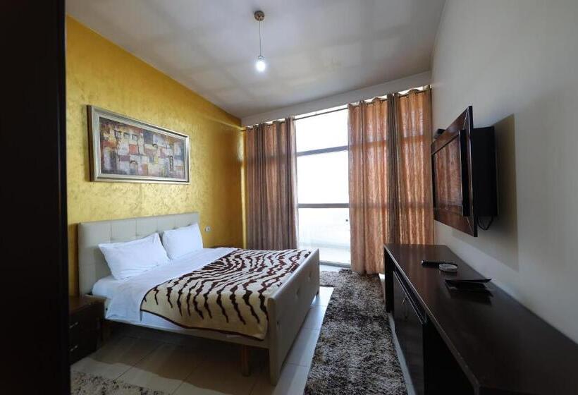 디럭스 룸, Gjuta