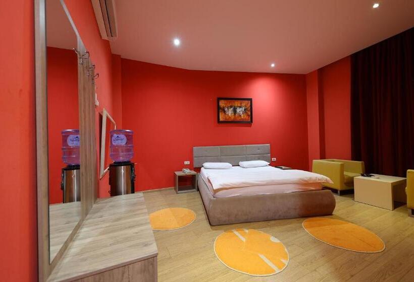 デラックスルーム, Gjuta