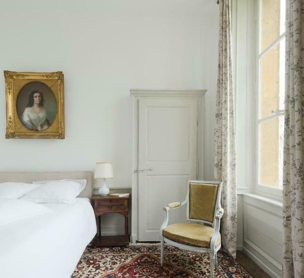 חדר סטנדרט, Château De Martigny