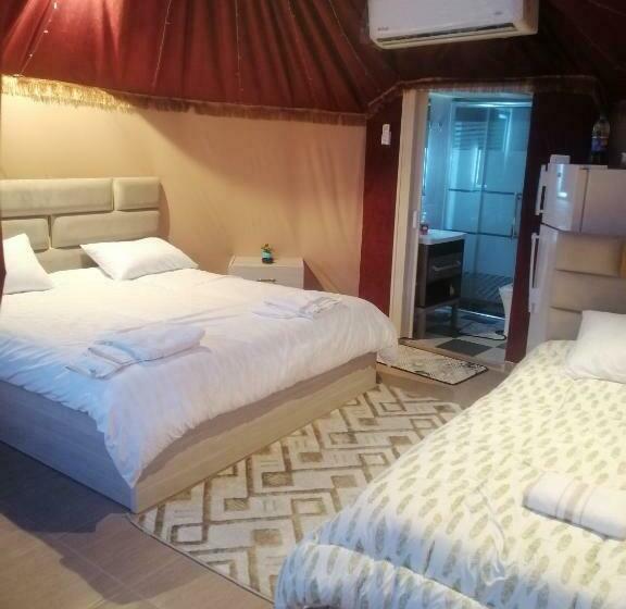 اتاق لوکس سه تخته, Bubble Castle House