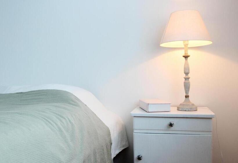 اتاق استاندارد با چشمانداز باغ, Mengi Countryside