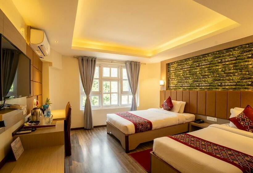 اتاق لوکس, Avocado Orchid Resort
