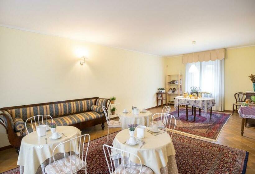 חדר משפחתי, La Via Francigena B&b