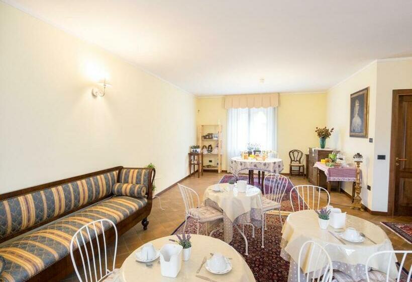 חדר משפחתי, La Via Francigena B&b