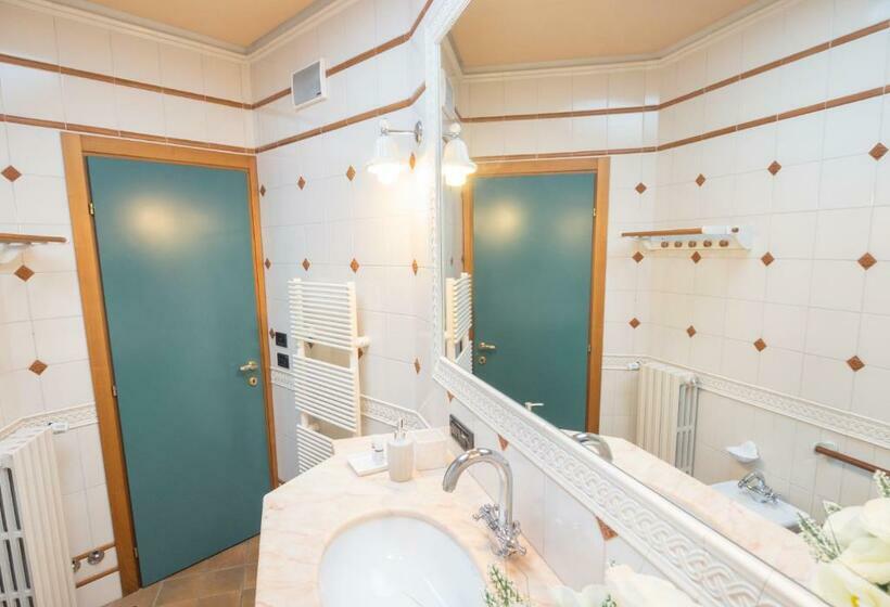 חדר משפחתי, La Via Francigena B&b