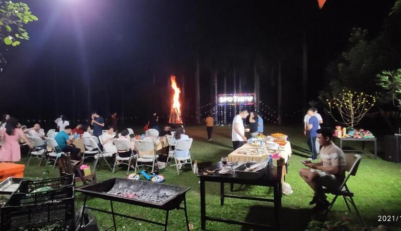 ویلای استاندارد با چشم‌انداز باغ, Vuon Xoai Resort