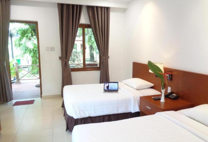 ویلای استاندارد با چشم‌انداز باغ, Vuon Xoai Resort