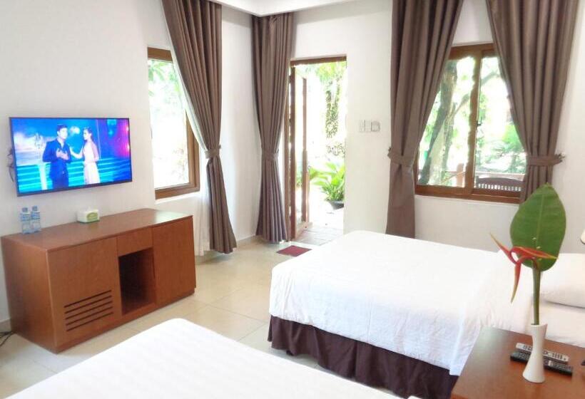 ویلای استاندارد با چشم‌انداز باغ, Vuon Xoai Resort