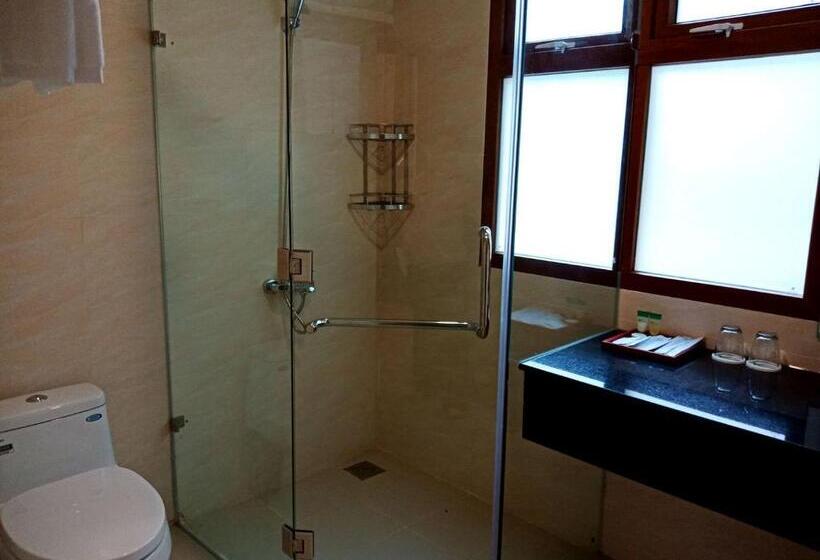 اتاق استاندارد سه تخته با چشم‌انداز باغ, Vuon Xoai Resort