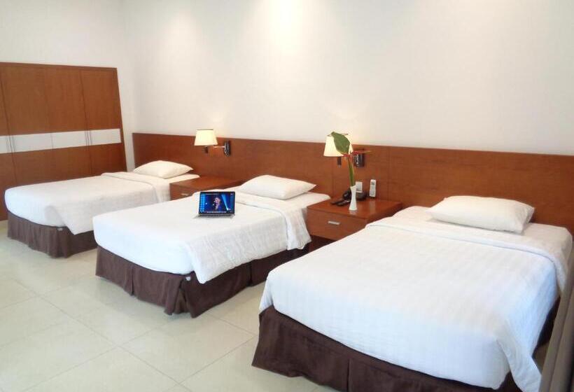 اتاق استاندارد سه تخته با چشم‌انداز باغ, Vuon Xoai Resort