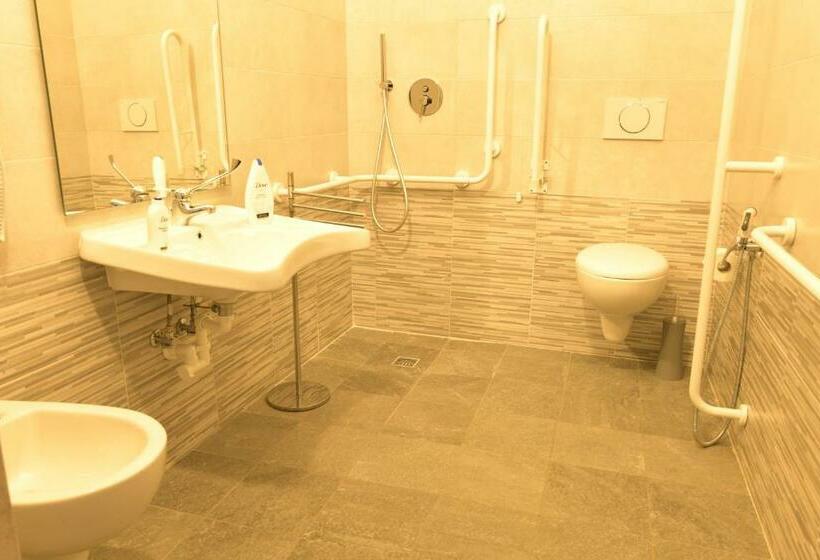 适合残疾人使用的标准间, Agriturismo Masseria Santa Lucia Al Bradano