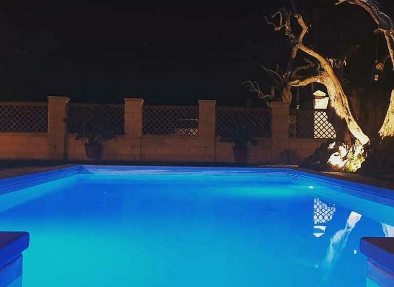 جناح عائلي, Casasalento