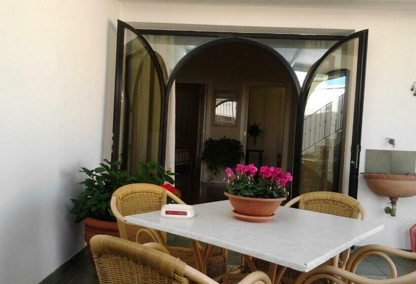 Family Suite, Casasalento